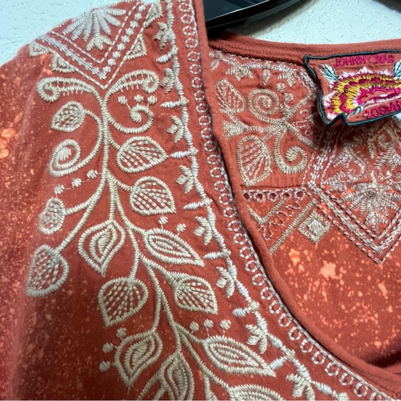 Johnny Was Embroidered Custom Bleach Dye Top - Picture 2 of 8